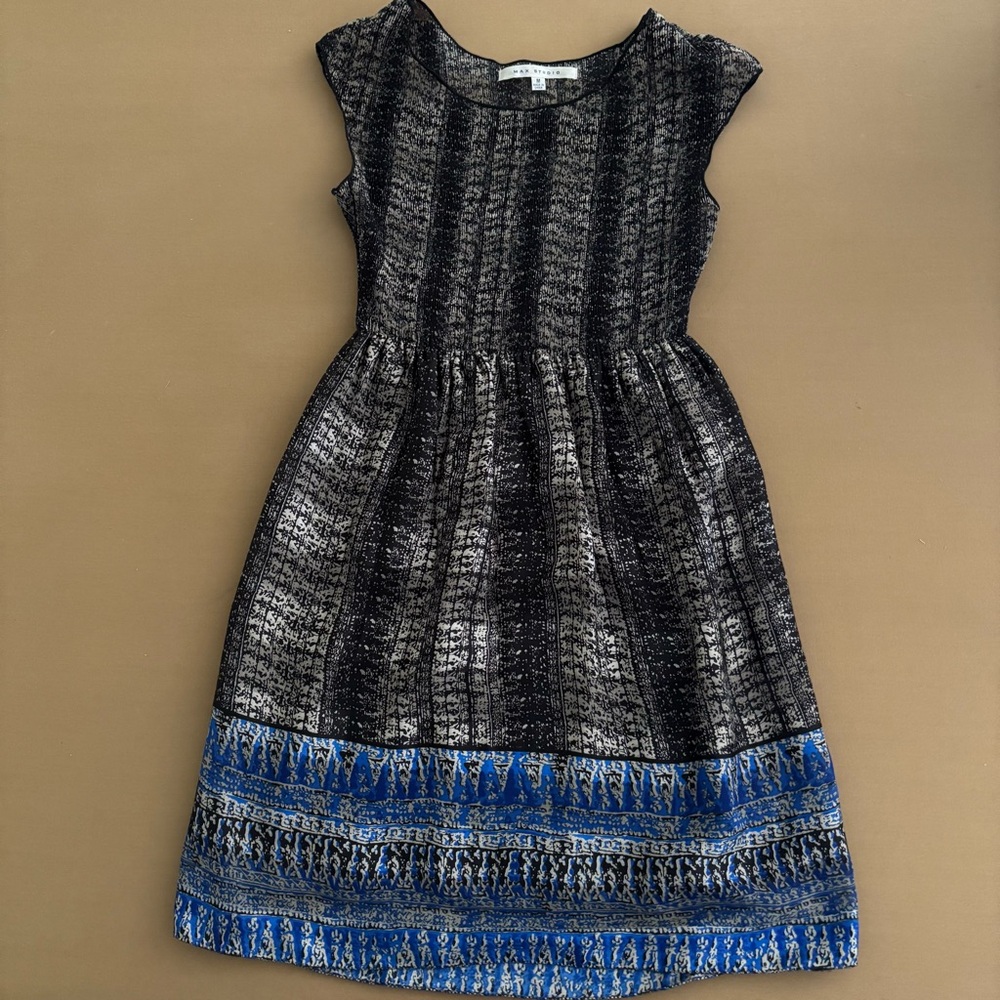 Max Studio Black and Blue A-Line Midi Dress with Flutter Sleeves